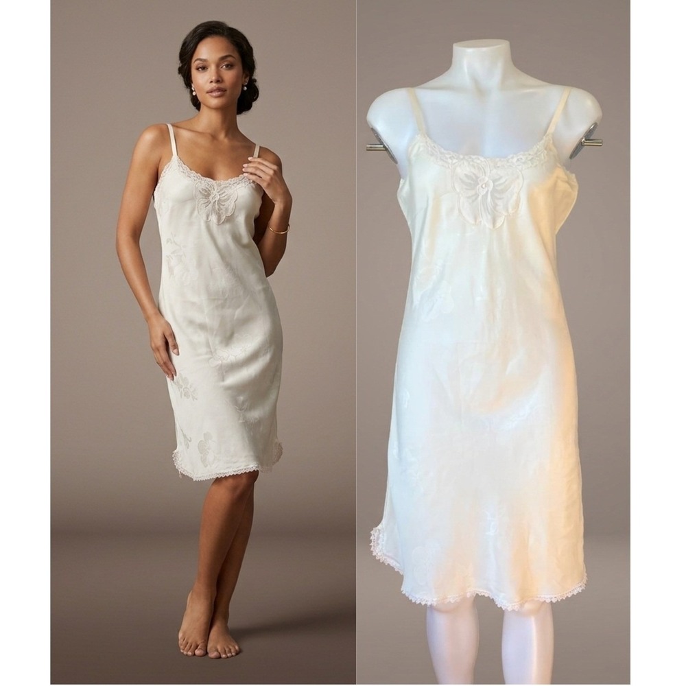 Vintage Silk Blend Nightgown Slip Dress Cream Small Coquette Bridal Balletcore